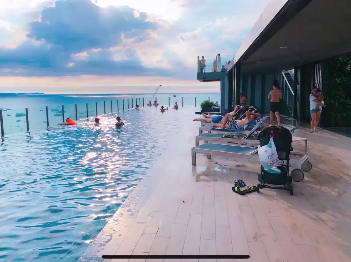 Great Location With Infinity Pool - Central Pattaya Apartment Екстериор снимка