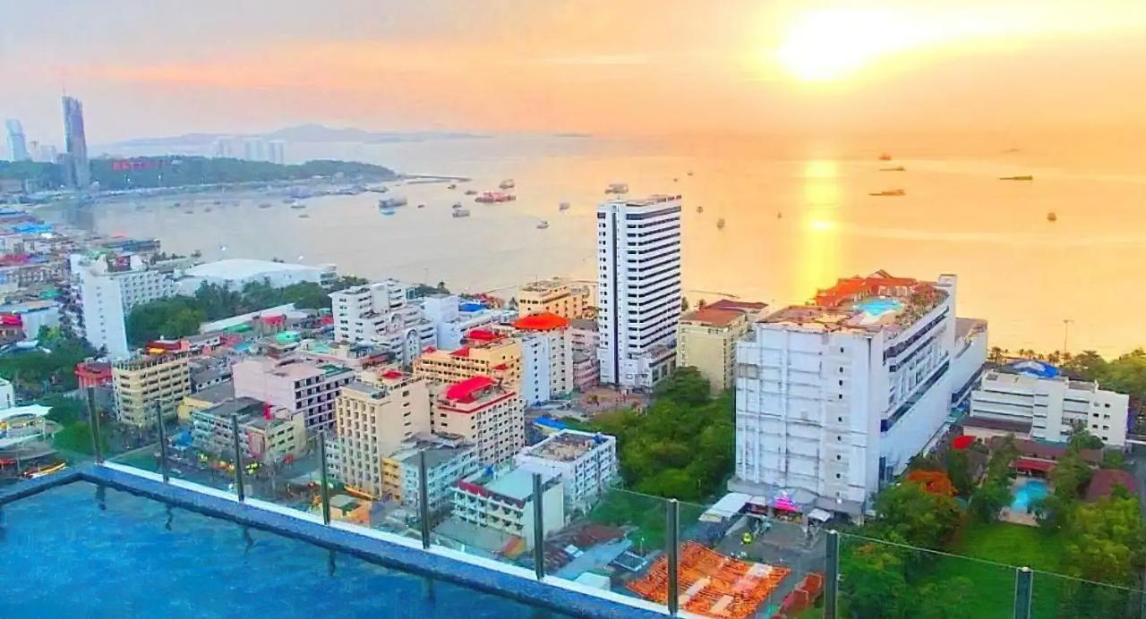 Great Location With Infinity Pool - Central Pattaya Apartment Екстериор снимка